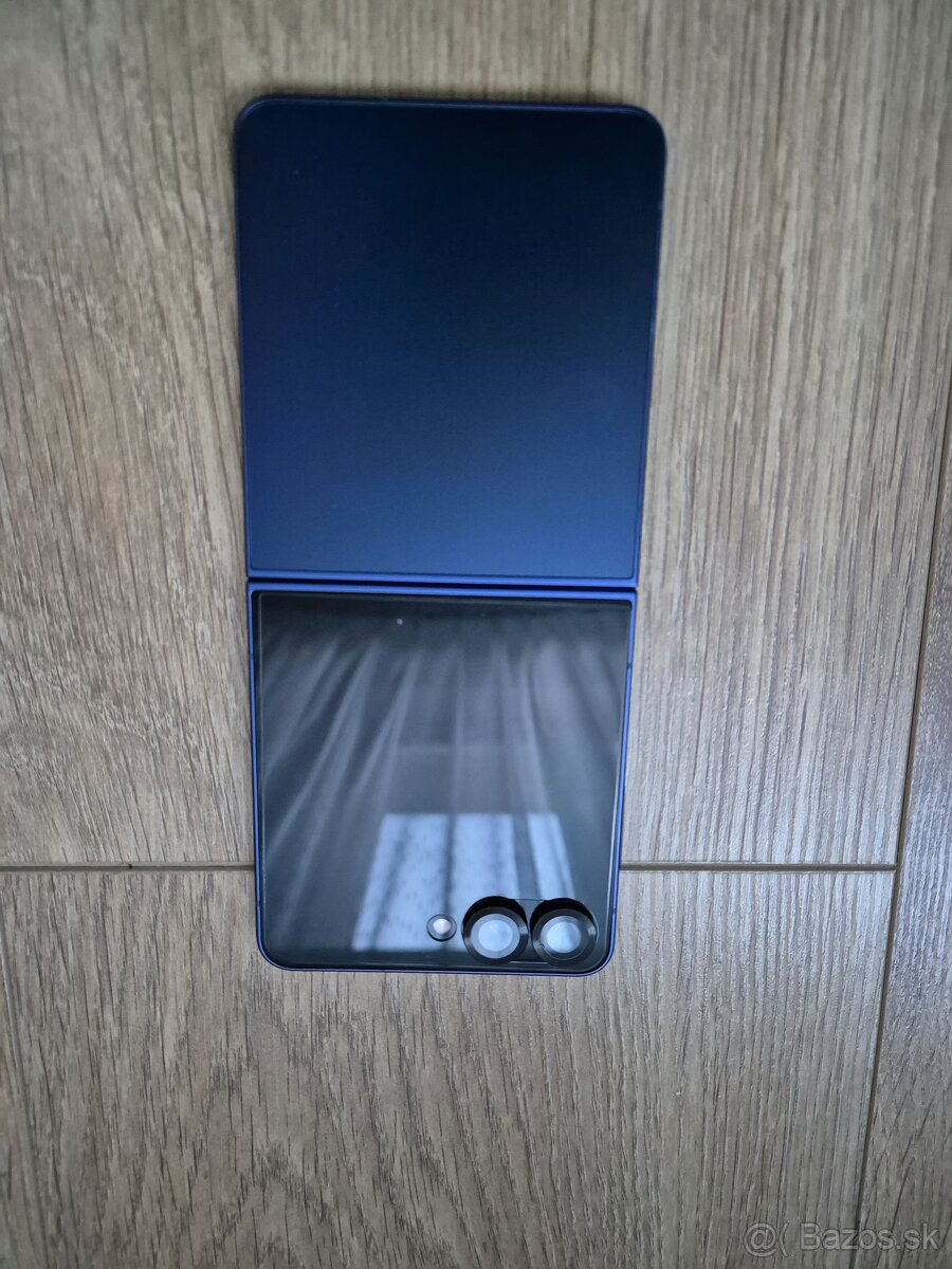 Samsung galaxy Flip 7 256 - 8