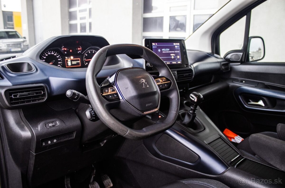 Peugeot Rifter 1.2 PureTech Allure, 81kW, M6 - 8