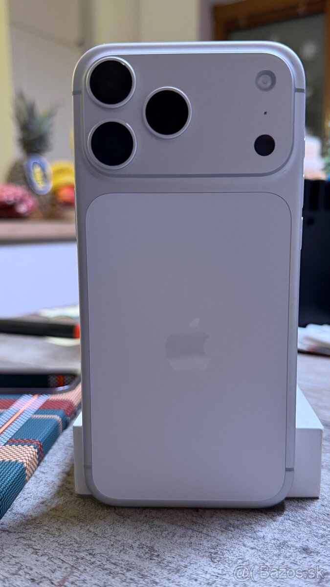 Vymenim iPhone 17 Pro Max Silver verzia eSim vacsia bateria - 8