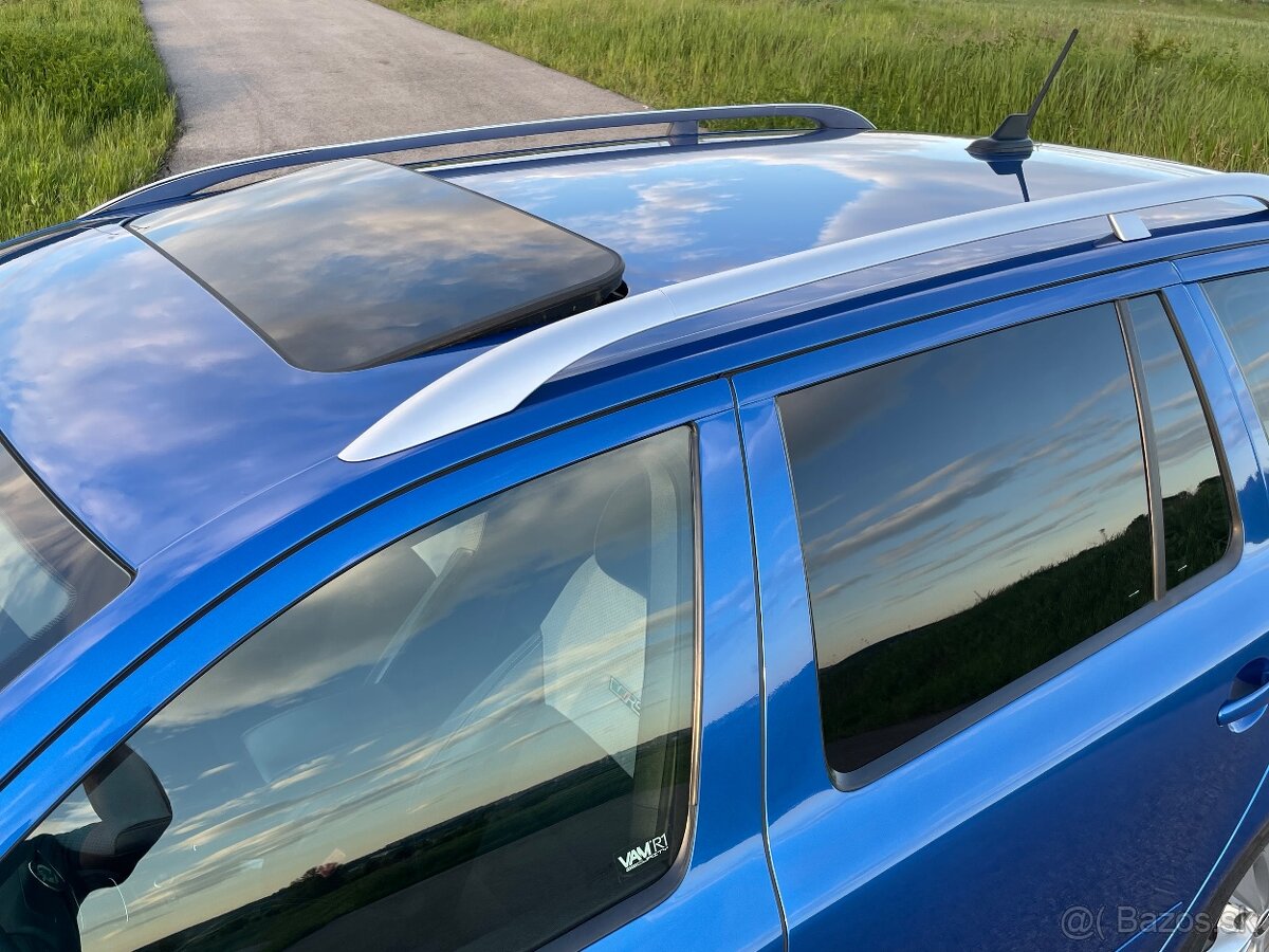 ŠKODA OCTAVIA 2 RS DSG 2,0 tdi 125 kw Race Blue WEBASTO - 8
