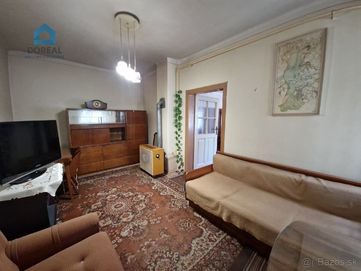 RODINNÝ DOM SENICA • Čáčov, POZEMOK 490m² - 8