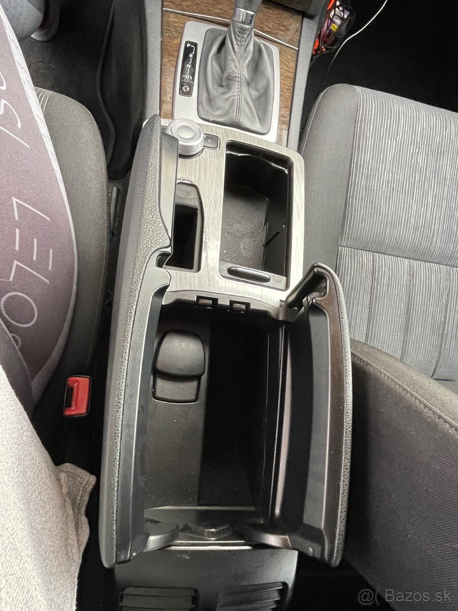 Mercedes w204T pripadne výmena starší Mercedes alebo stroj - 8