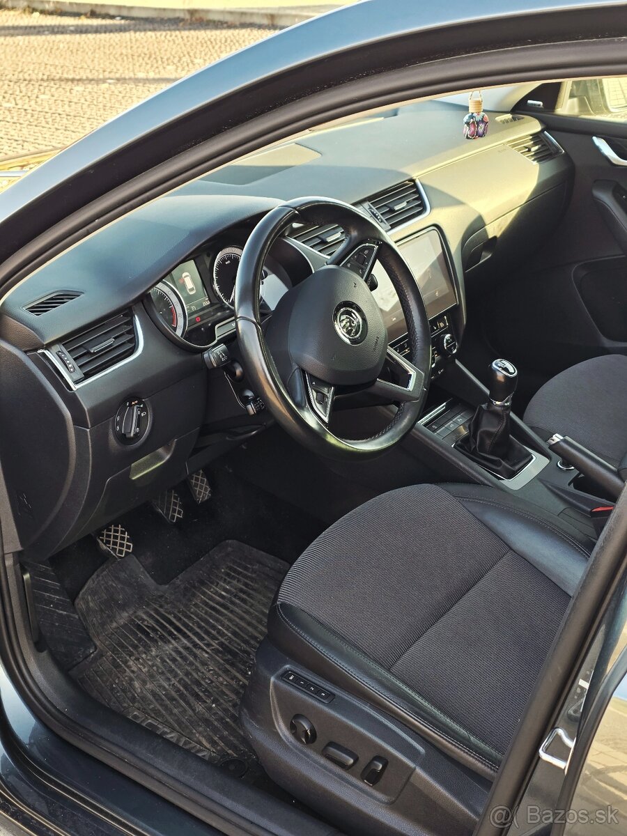 Škoda Octavia Combi 1.6 TDI 85kw - 8