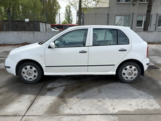 Skoda Fabia 1,2I 40kw - 8