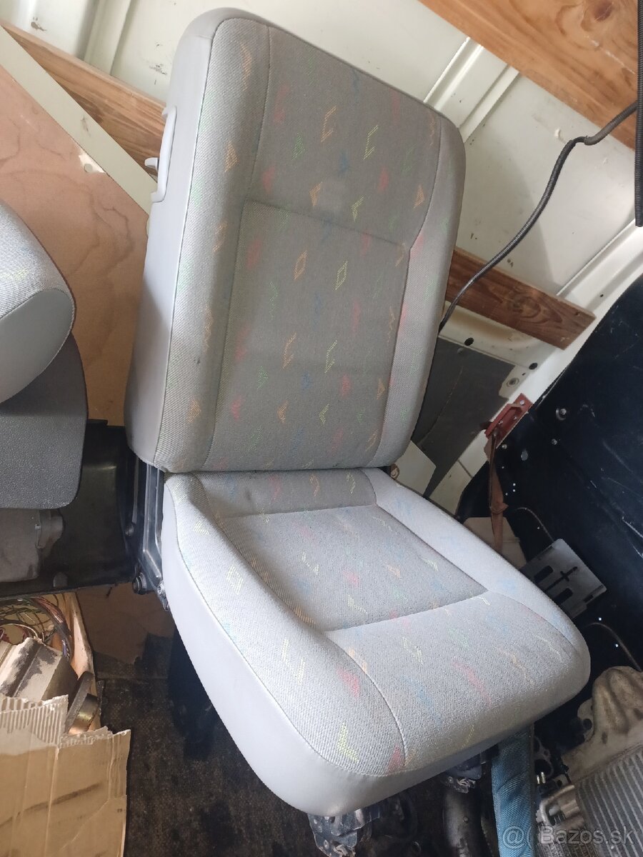 Predam T5 dvoj sedacku - 8