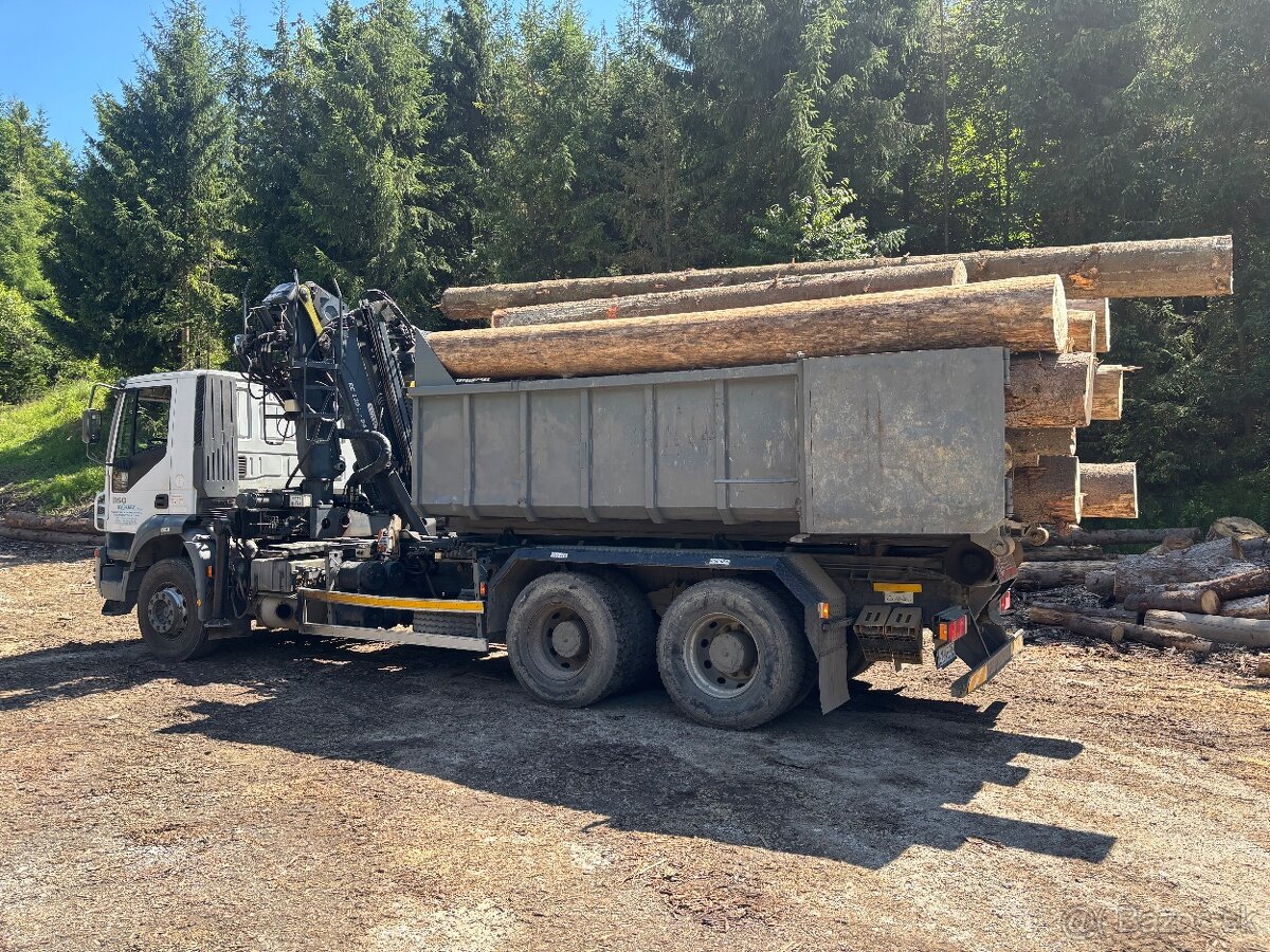 IVECO TRACKER - 8