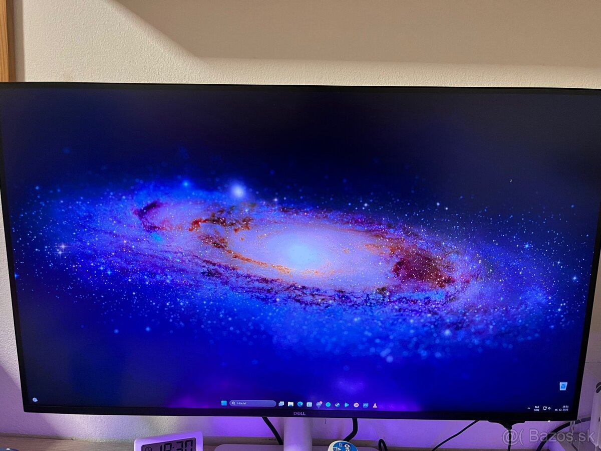 32" Dell 32 Plus (S3225QS) - 8