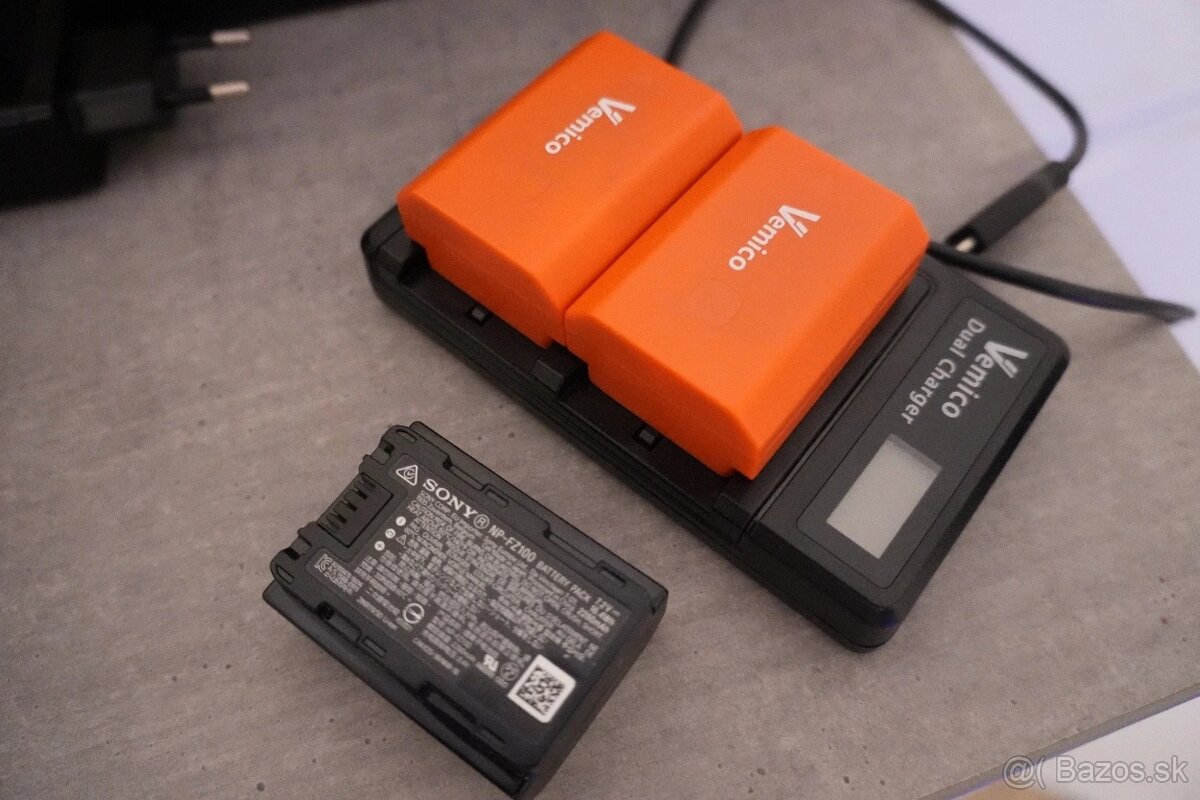 Sony a6600 + príslušenstvo - 8