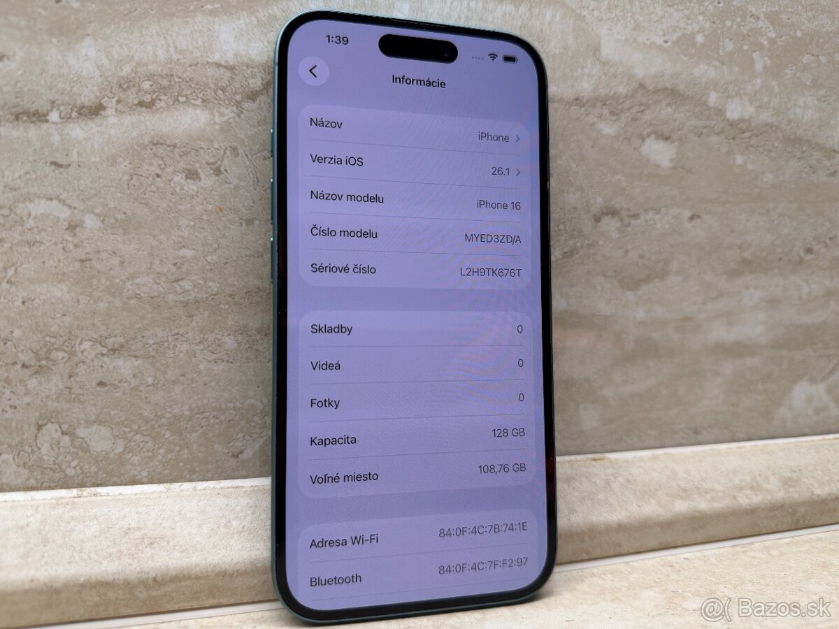 iPhone 16 128GB zelená, batéria: 97% - 8
