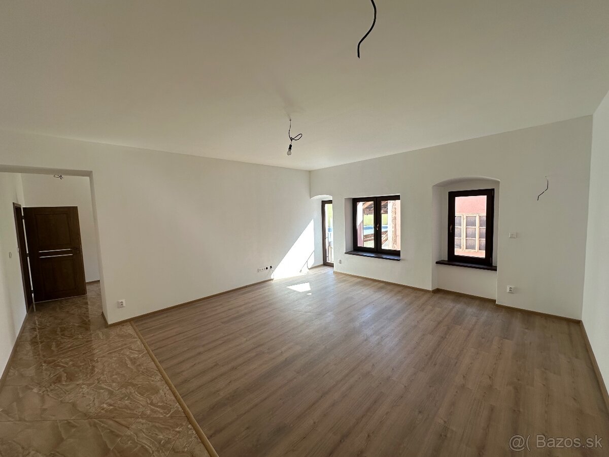 Prenajmem piestor/kanceláriu - 8