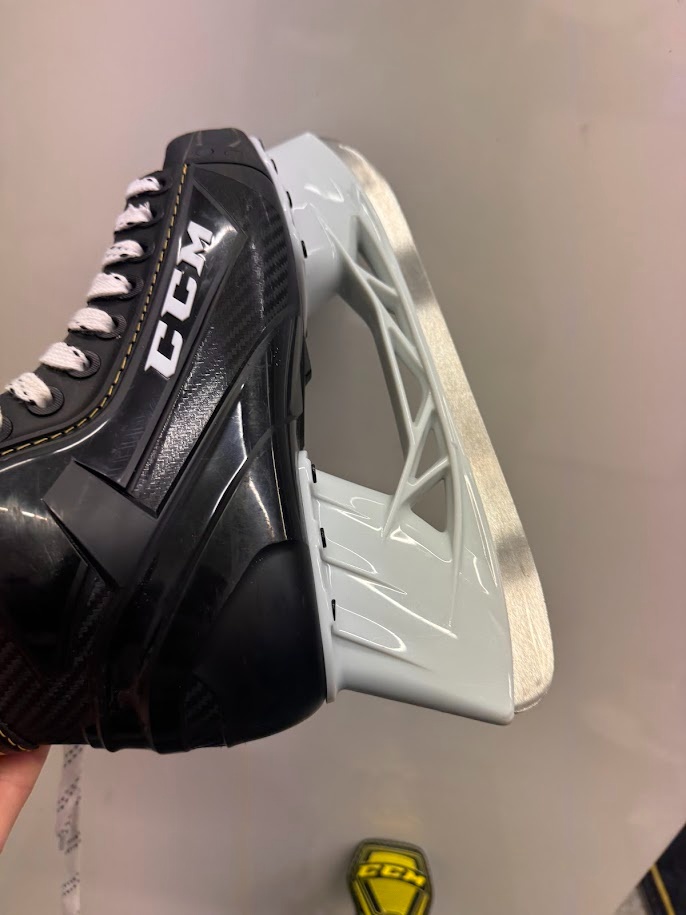 brusle CCM 9355 vel. 42/7 D - 8