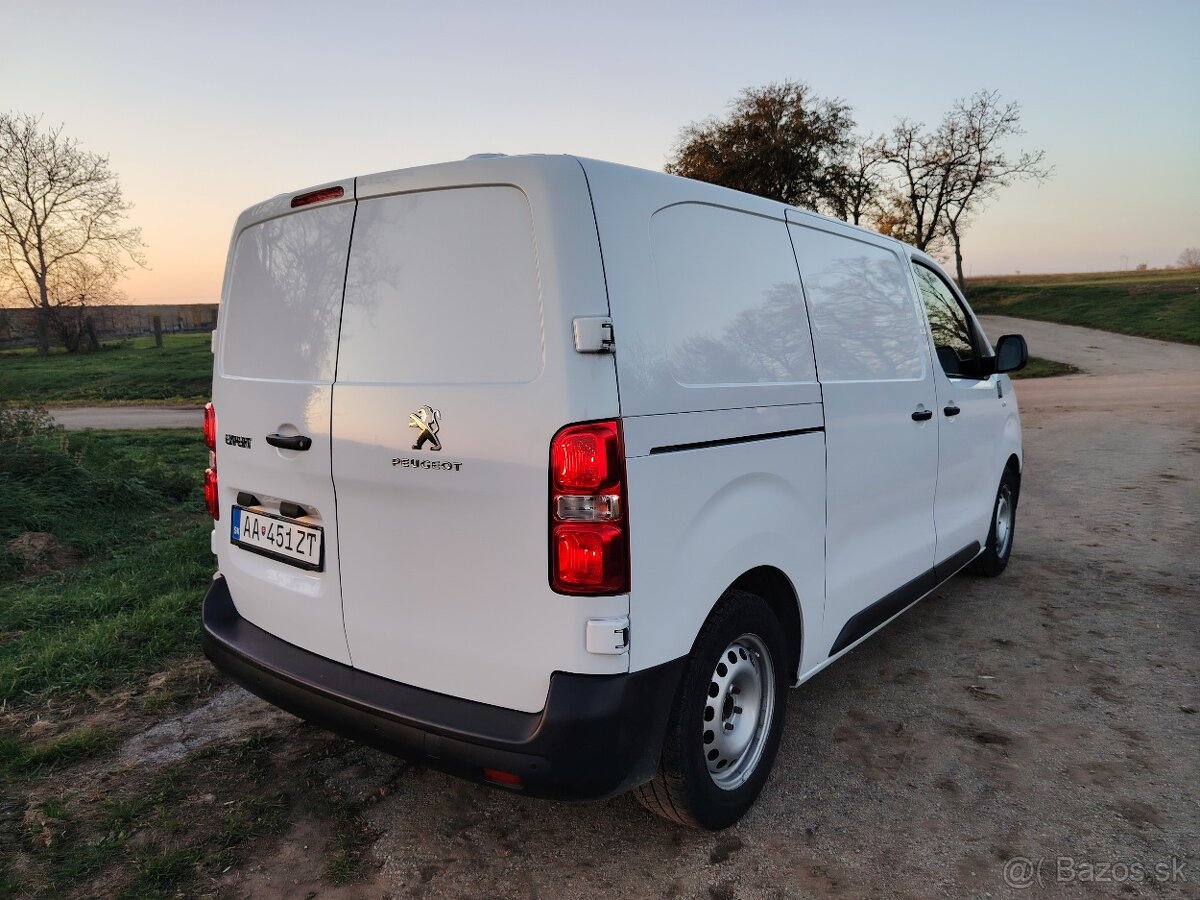 Peugeot Expert 1.5Hdi 75kw rok 4/2023 - 8