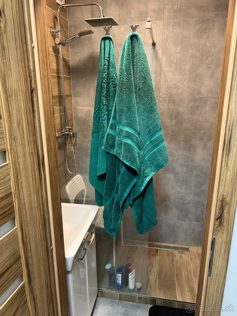 2 Izbovy byt na Hlinách - 8