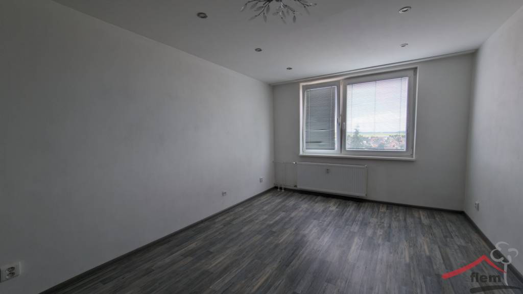 3-izbový byt na predaj, Vráble – sídl. Lúky, 84 m2 - 8