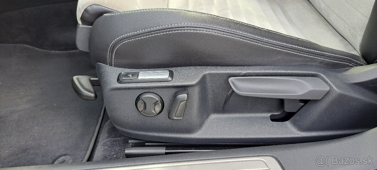 Volkswagen Passat Variant 2.0 TDI BMT R-Line Highline - 8