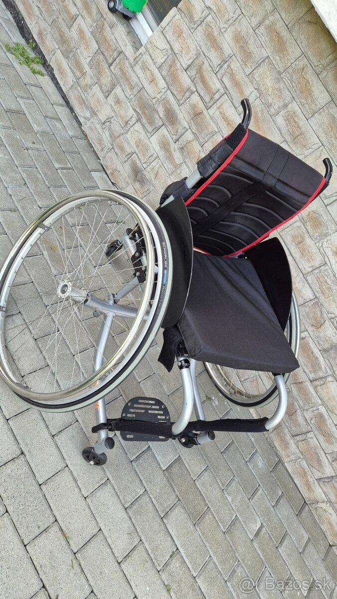 Invalidný vozík 42cm Quickie Match Point Sport - 8