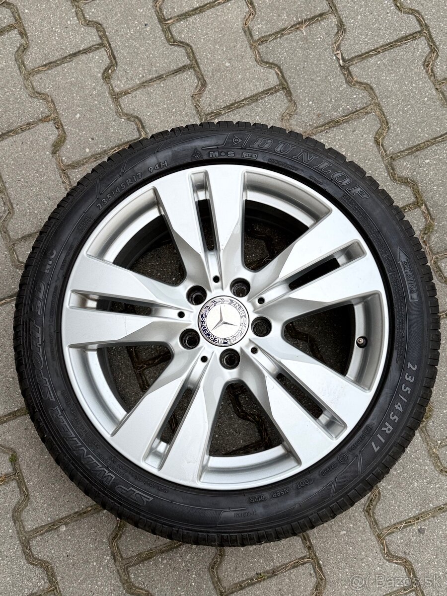 Predám pneu DUNLOP - 8