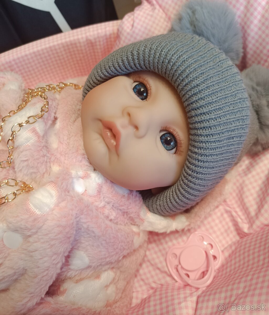 Realistická bábika Miška - 8