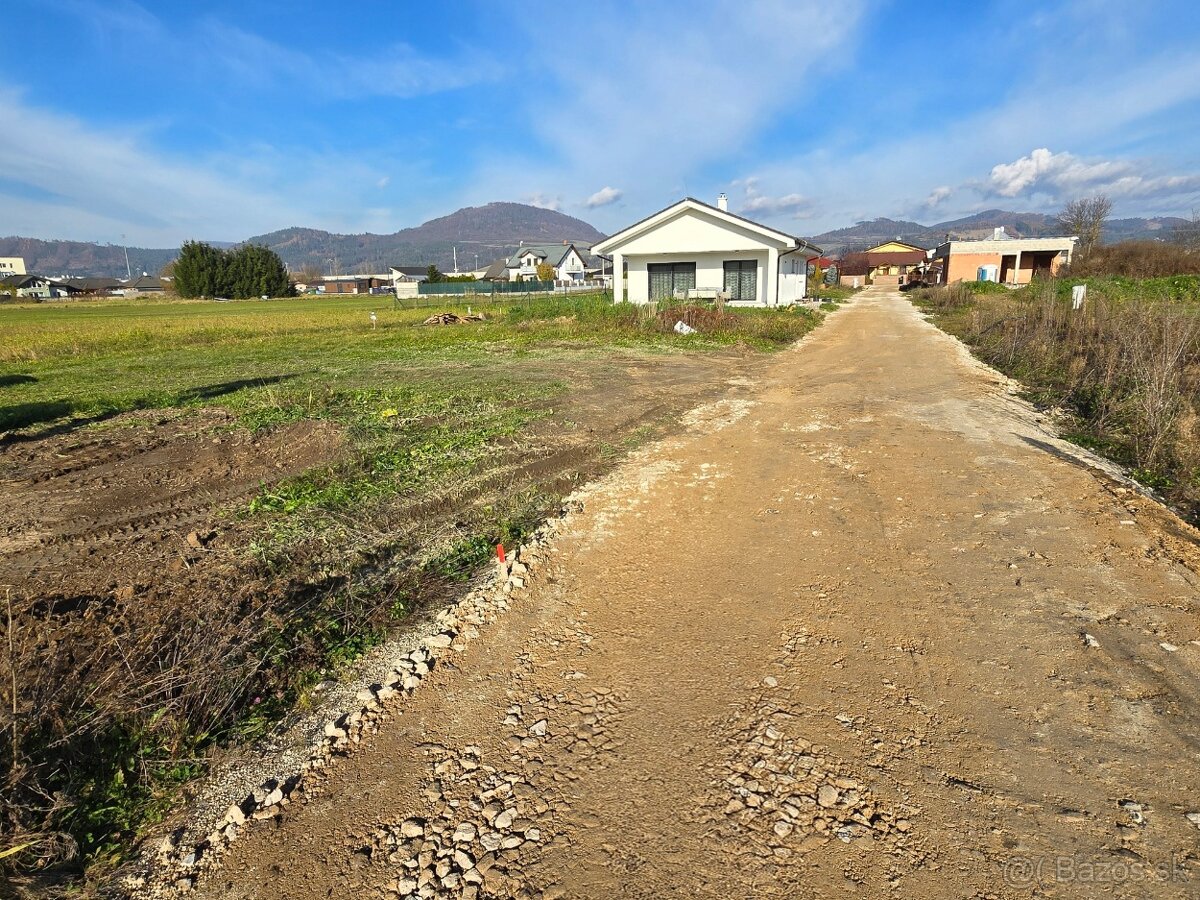 Predaj stavebného pozemku na výstavbu rod.domu,856m2-Mojš - 8