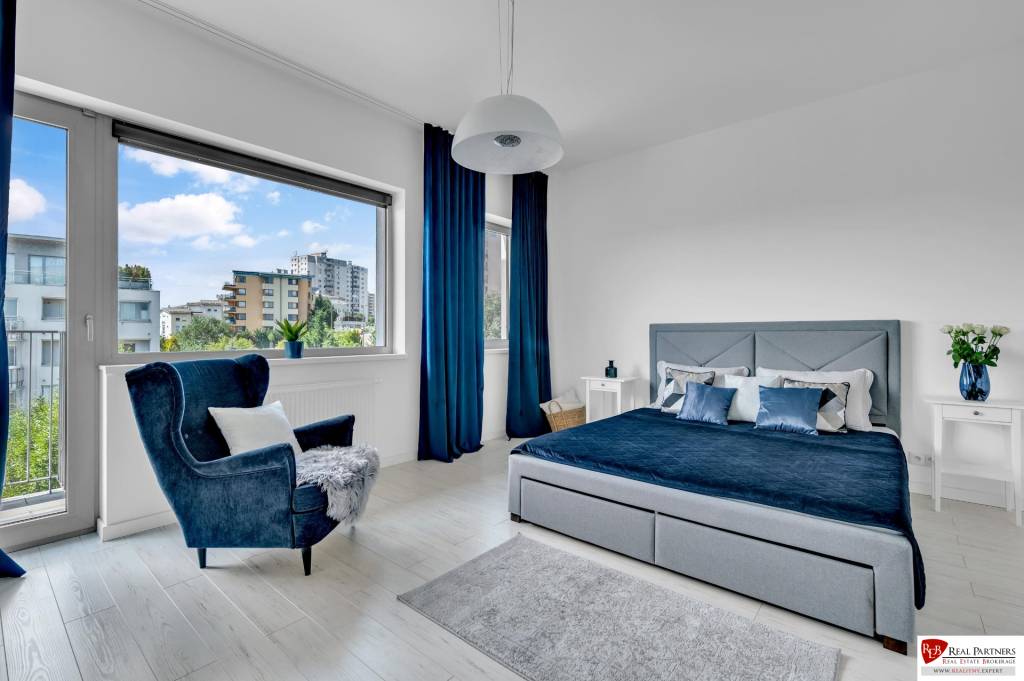 Predaj, Luxusný 4 izbový byt, 180 m2 + 25 m2, Condominium Re - 8