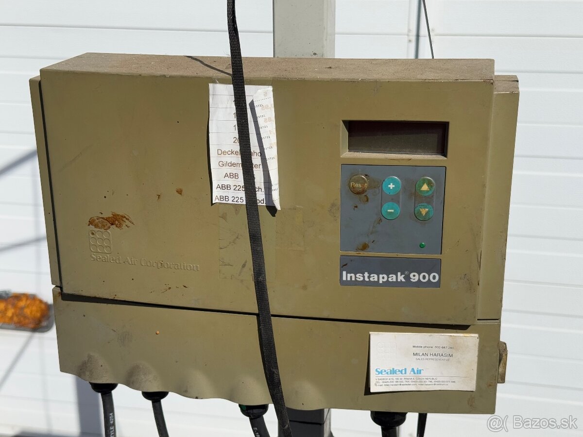 Baliaci stroj INSTAPAK 900 - 8