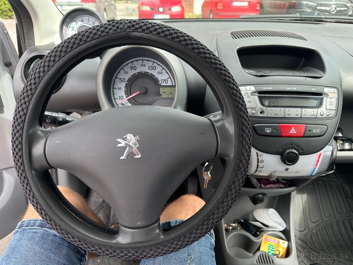 Peugeot 107 vymením - 8