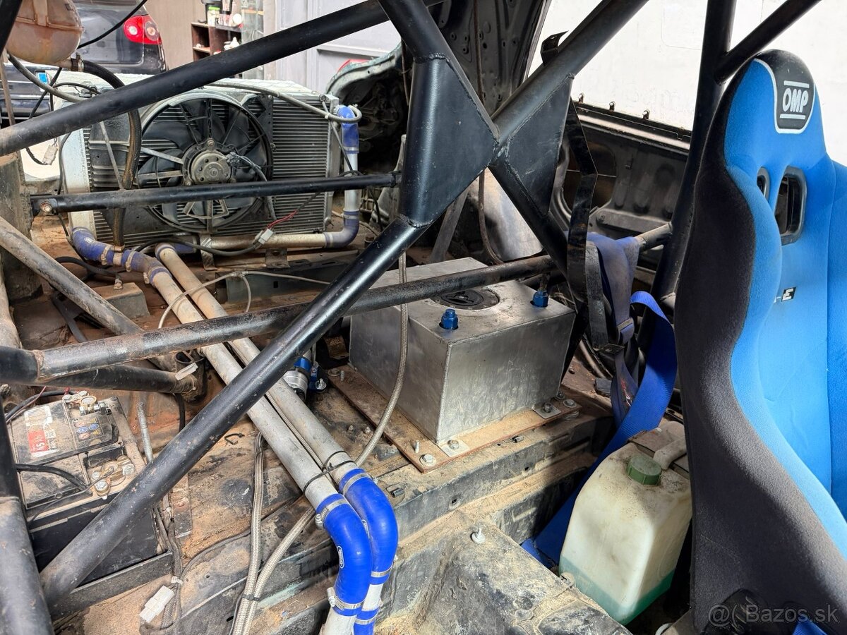 TOYOTA COROLLA 2.O TURBO 4X4 - 8