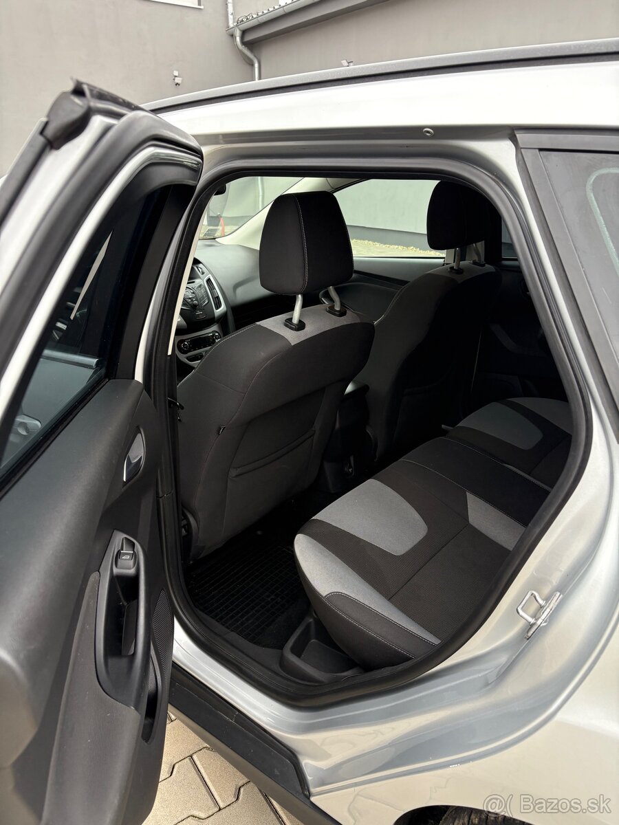 Ford Focus 1.0 ecoboost - 8