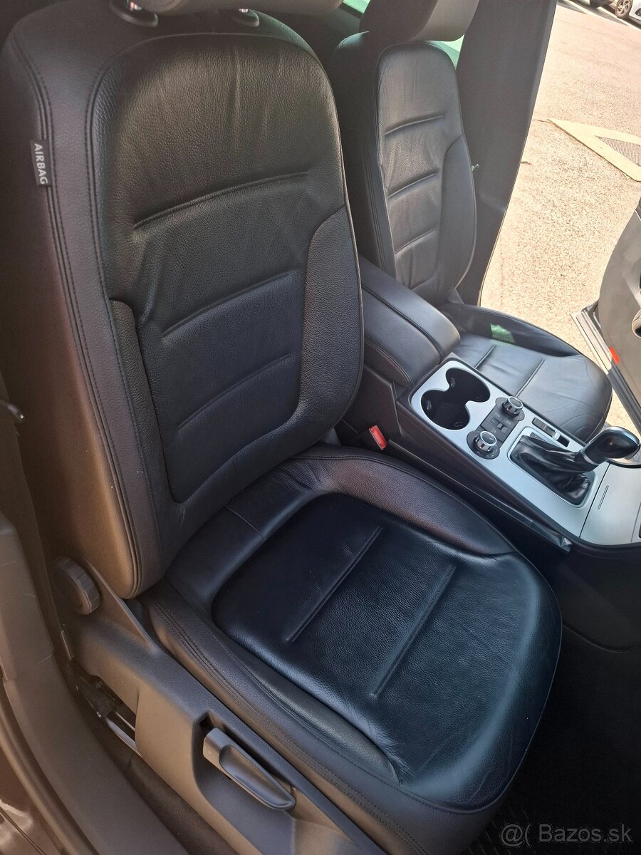 Volkswagen Touareg - 8