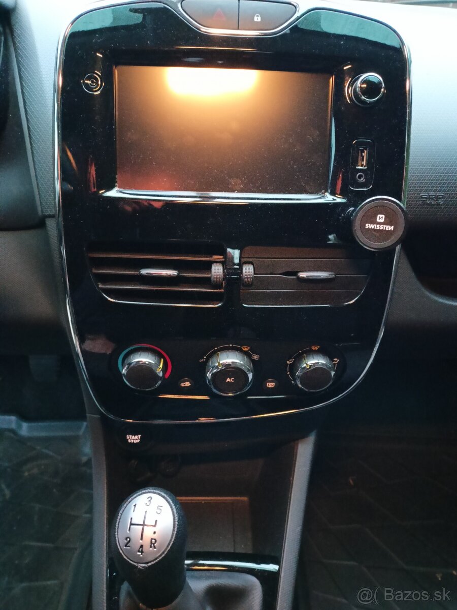 Renault Clio IV Grandtour 1.2 16V (2014) - 8