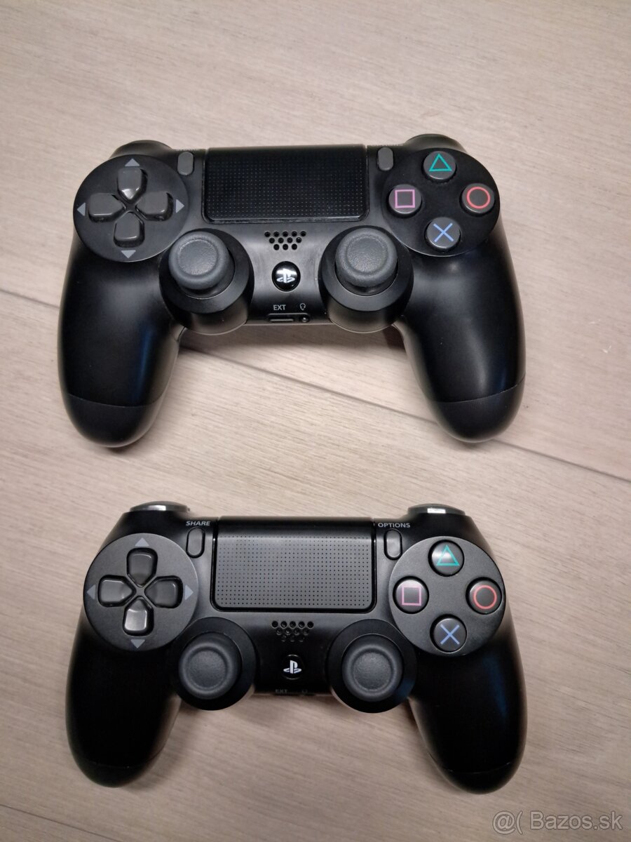 PS4 slim 500GB, 2 ovládače, 4 hry - 8