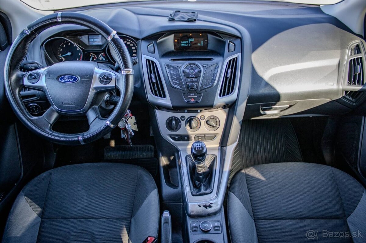 Ford Focus Kombi 1.0 EcoBoost - 8