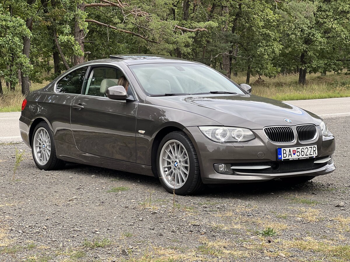 BMW 330i xDrive e92 - 8