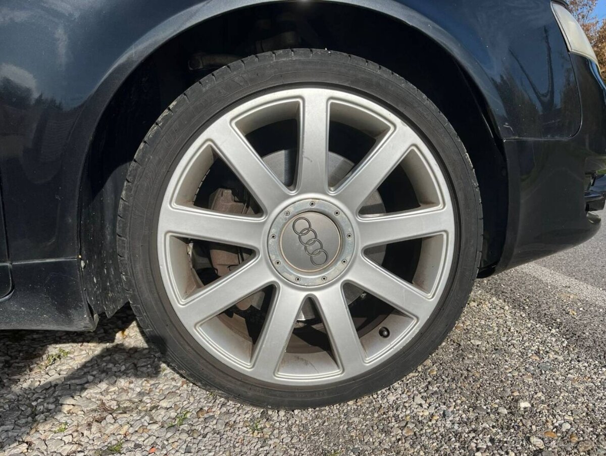 Audi A4 2.0 TFSI Quattro S-Line - 8