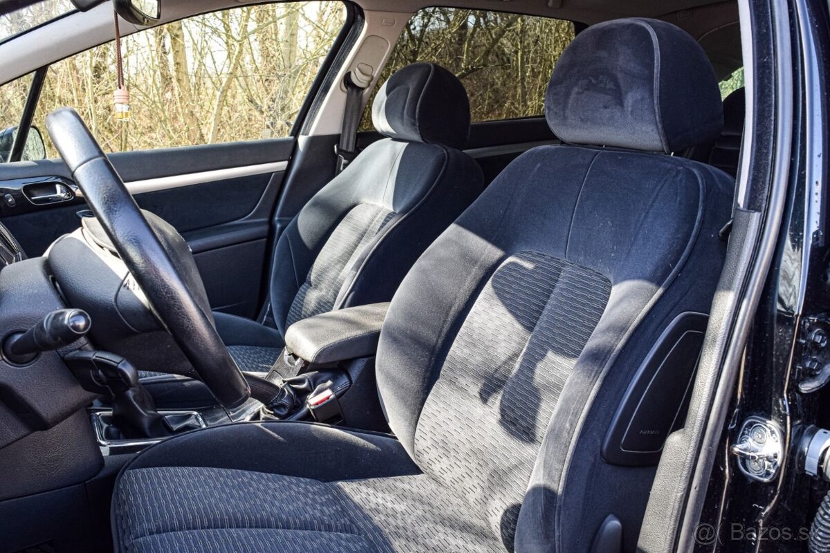 Peugeot 407 SW 2.0 HDi 2010 - 8