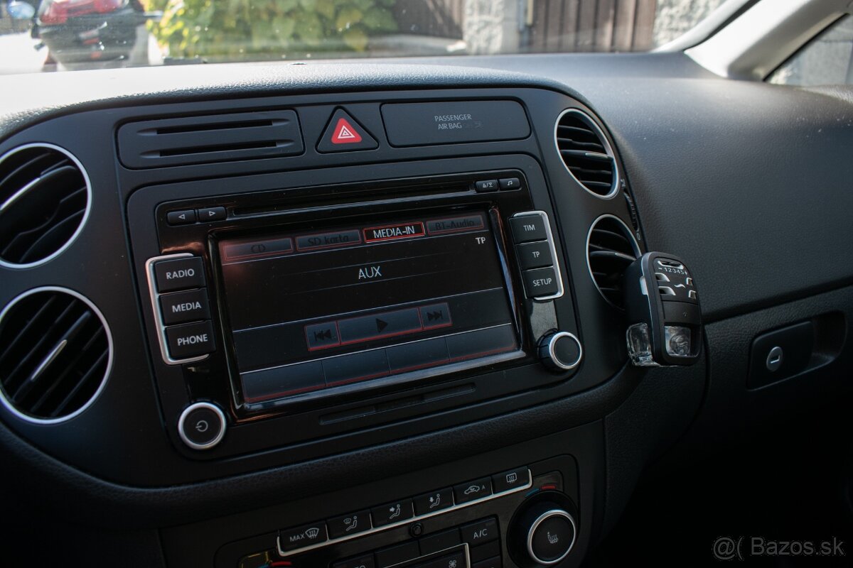 Volkswagen Golf Plus 1.6 TDI Comfortline - 8