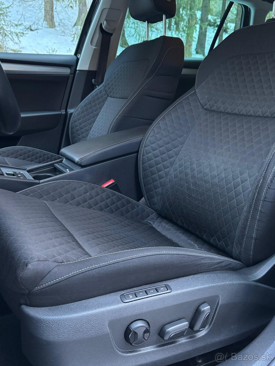 Skoda Superb Combi 2.0TDI - 8