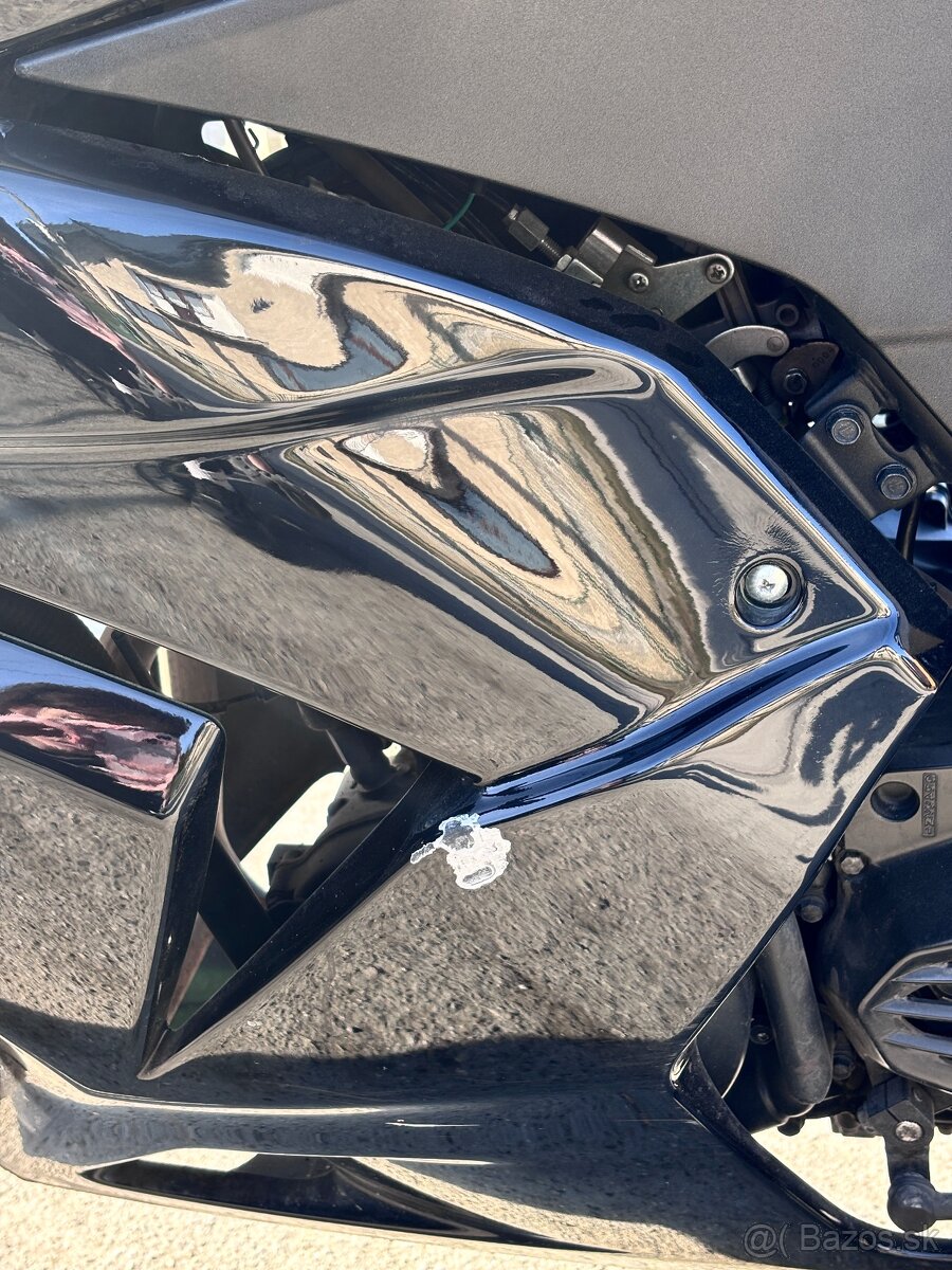 Kawasaki Ninja 250R - 8