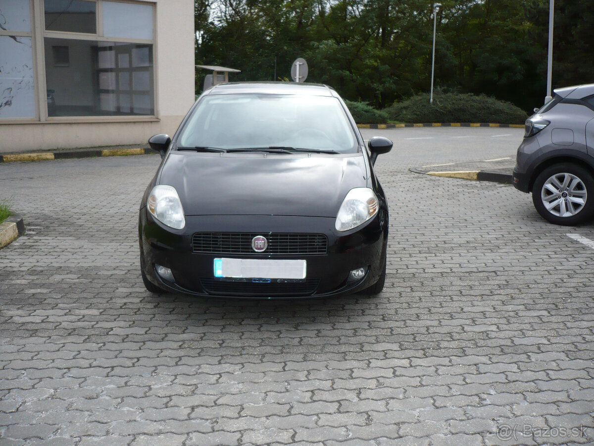 Predám Fiat Grande Punto 1,4 benzin - 8