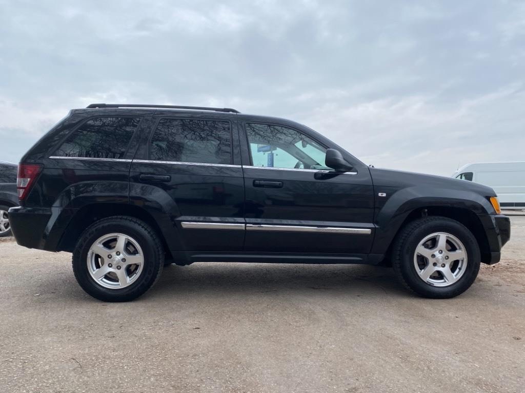 rozpredám: Jeep Grand Cherokee model WK 3.0 CRD 4x4, Automat - 8