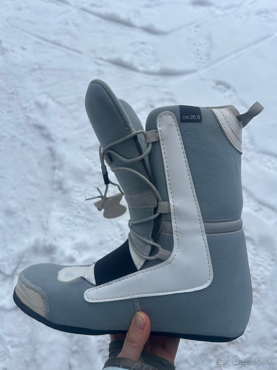 Snowboard a topánky - 8