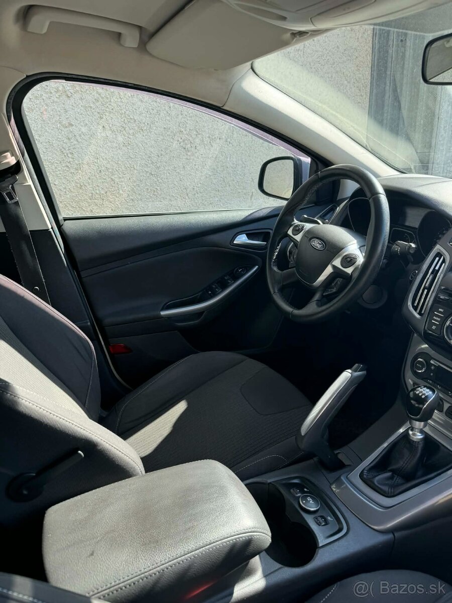 Ford FOCUS combi, 2.0 TDCi Titanium, 103kW, Mk3 - 8