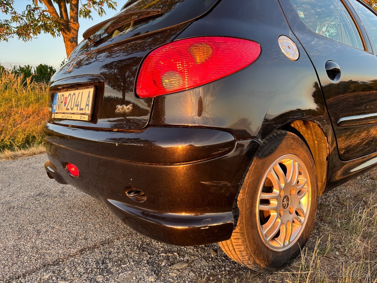 Peugeot 206 1.4 55 kW - 8