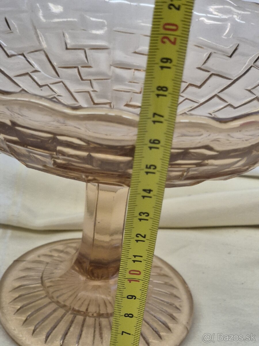 Predam etazery a misu na nozicke - 8