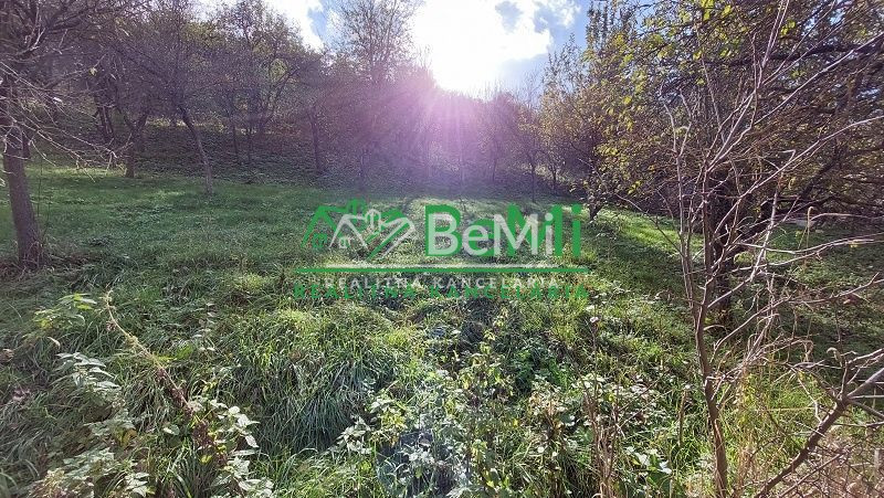 Exkluzívne na predaj stavebný pozemok v obci Lúka - 8