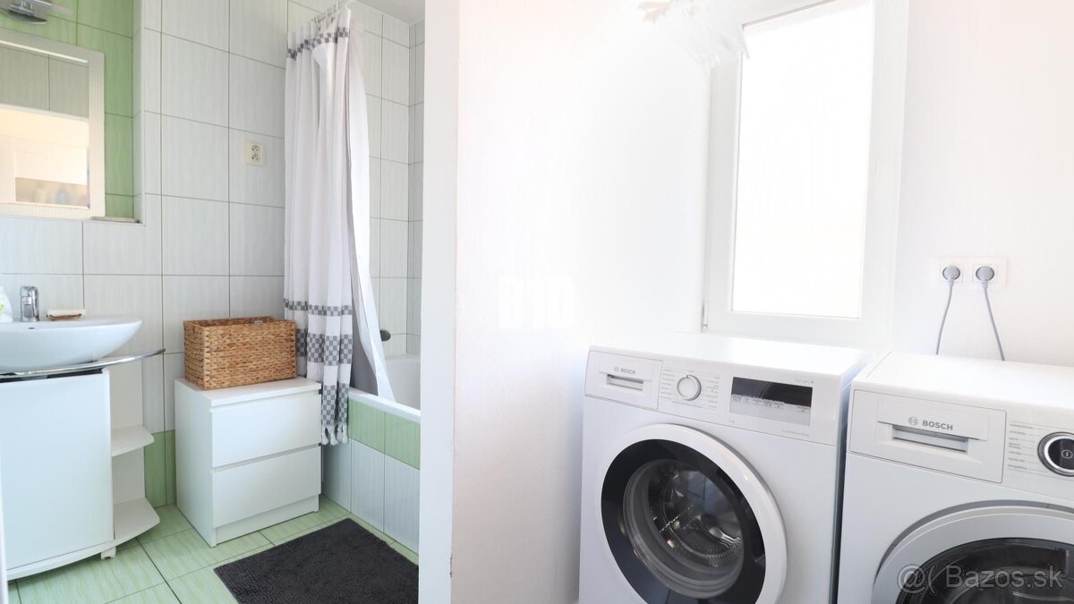 3 izbový kompletne zrekonštruovaný byt v centre mesta na pre - 8