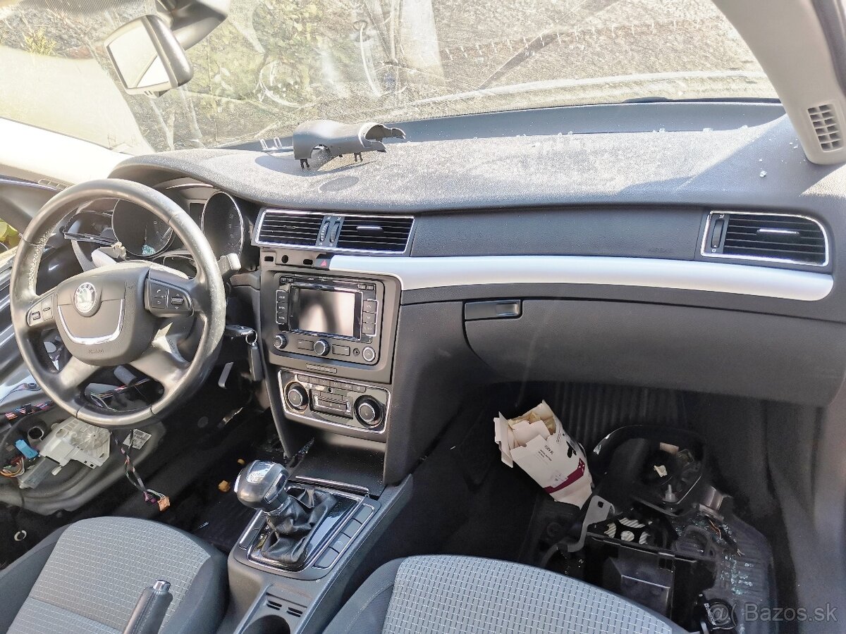 Rozpredam Superb 2 - 3 - 8