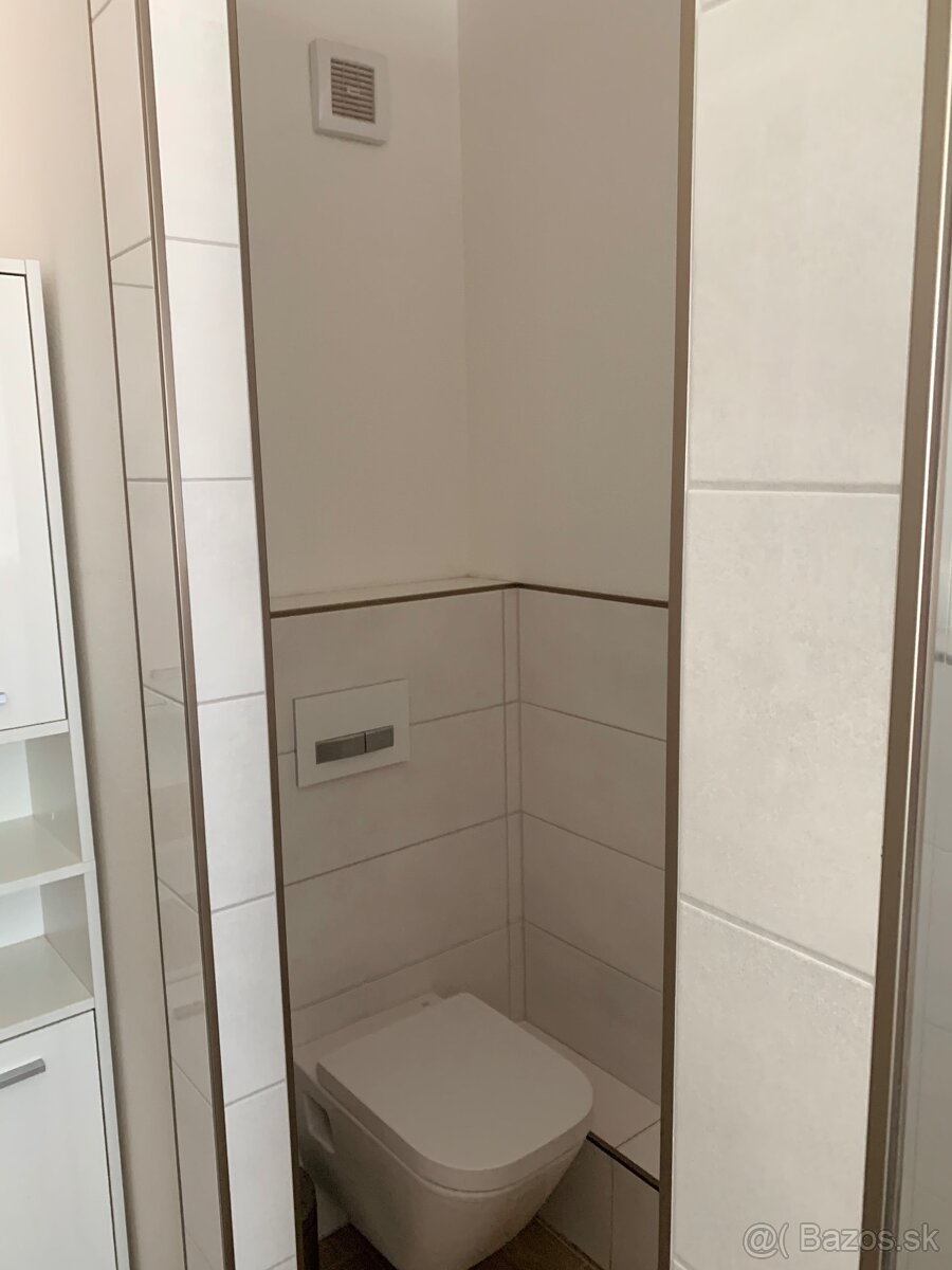 Slnečný 3-izbový byt - 8