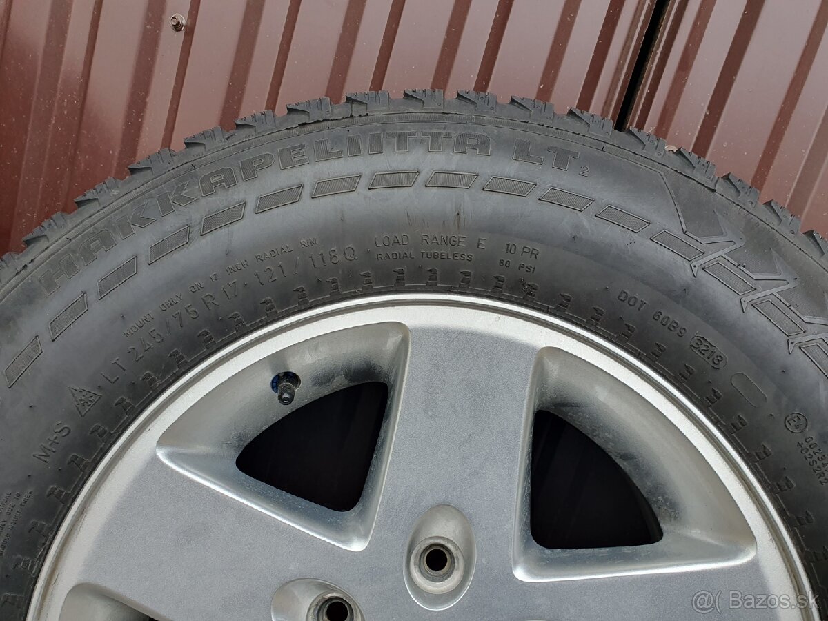 Kolesa ORIGINÁL JEEP 5x127 7,5x17 ET44,45 - 8