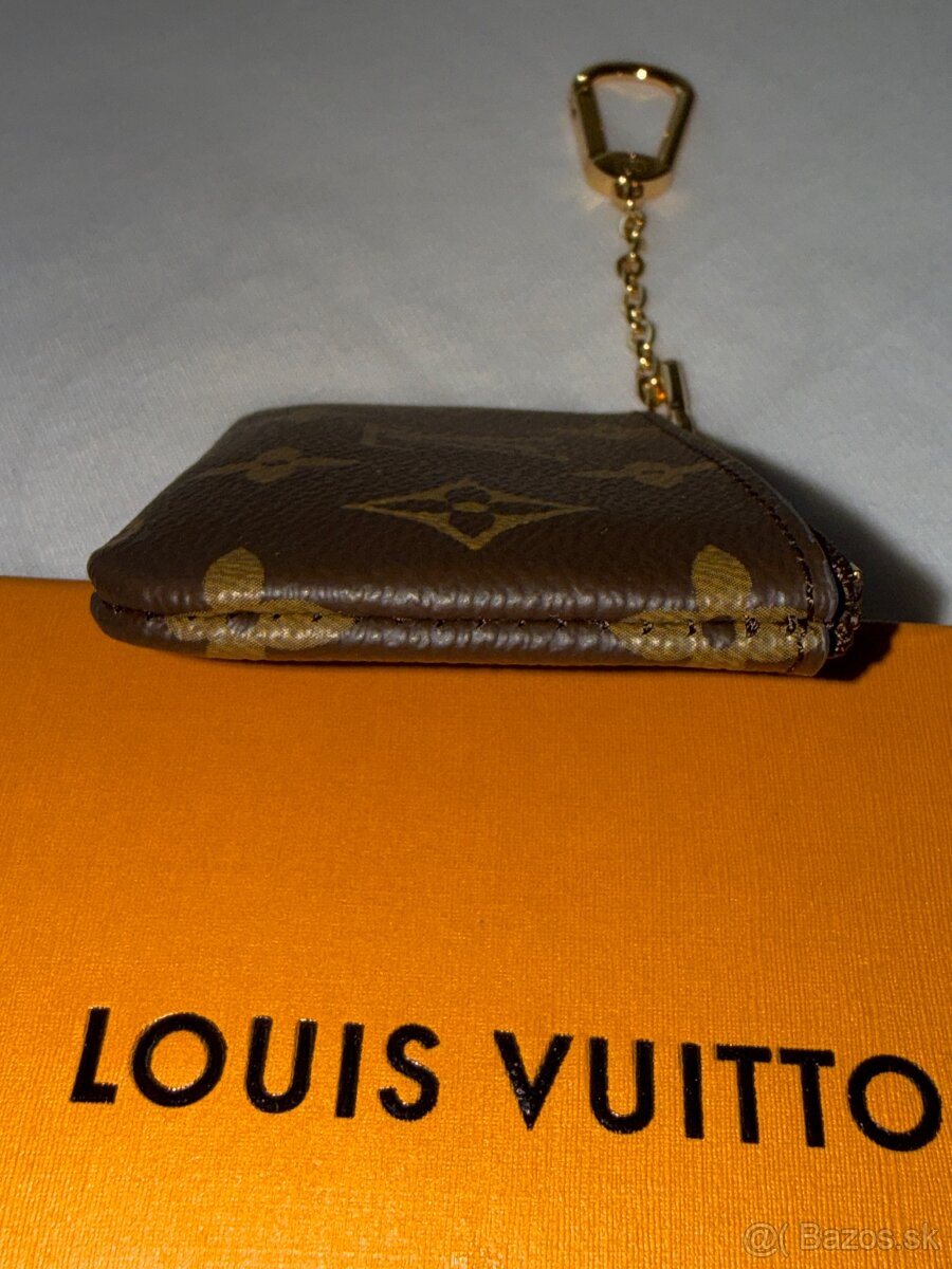 Louis Vuitton Monogram Key Pouch - 8